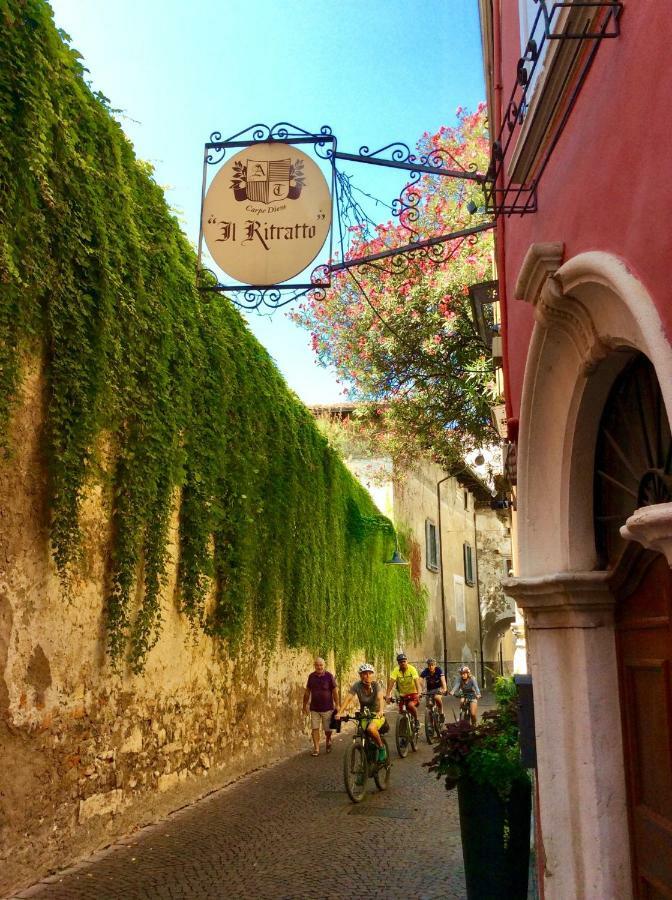 Carpe Diem Arco Bagian luar foto